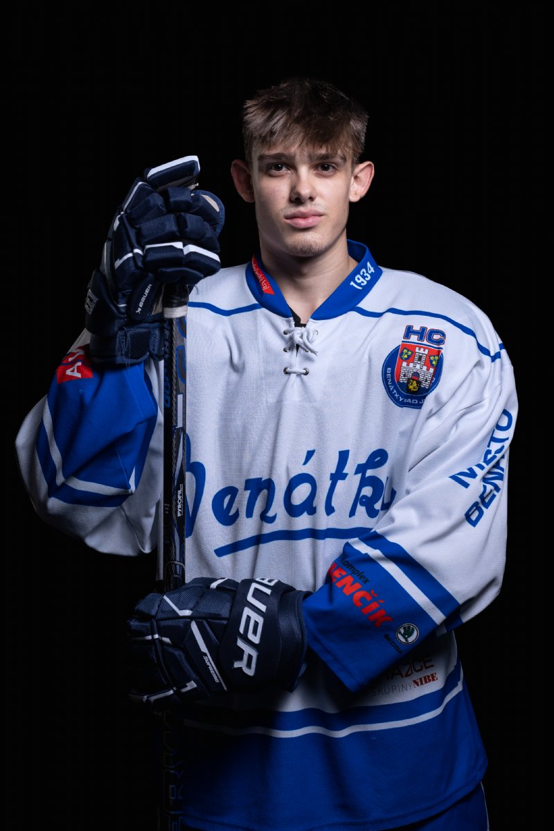 Jakub Hrouda #16